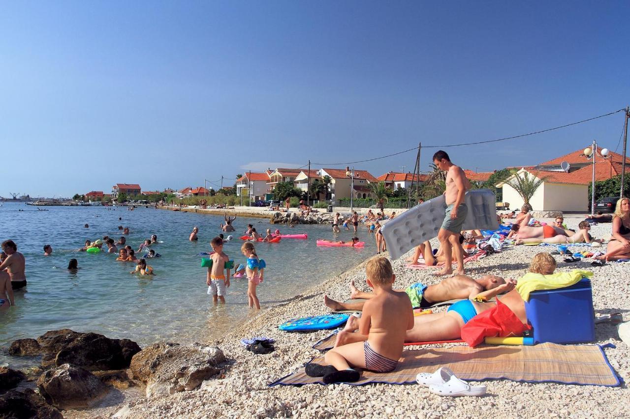 Apartments And Rooms By The Sea Bibinje, Zadar - 6199 エクステリア 写真